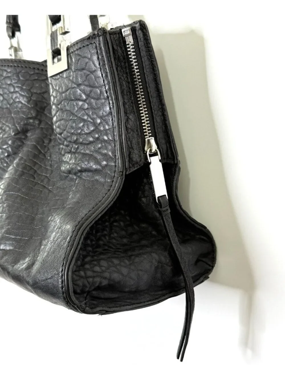 Vince Camutto Women's Handbag Purse Shoulder Bag Black Pebble Leather